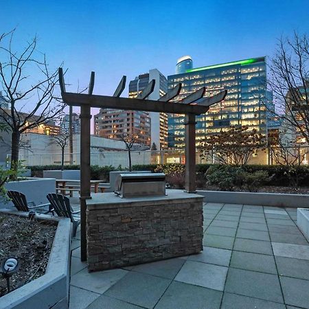 Rare Find Loft With Full Kitchen At Heart Of Downtown Apartment Vancouver Exterior foto